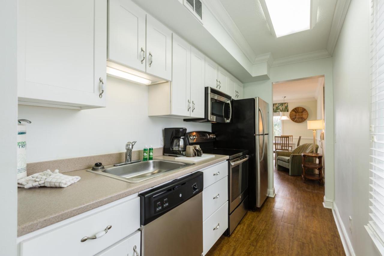Sands Beach Club Briarcliffe Acres Екстериор снимка