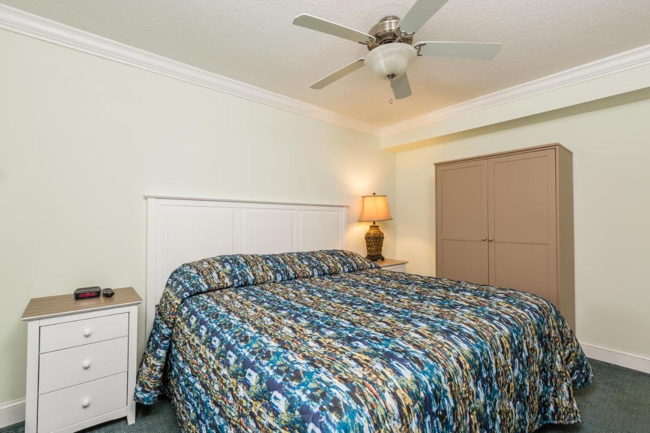 Sands Beach Club Briarcliffe Acres Екстериор снимка