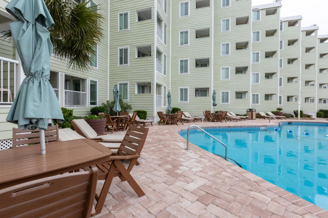 Sands Beach Club Briarcliffe Acres Екстериор снимка